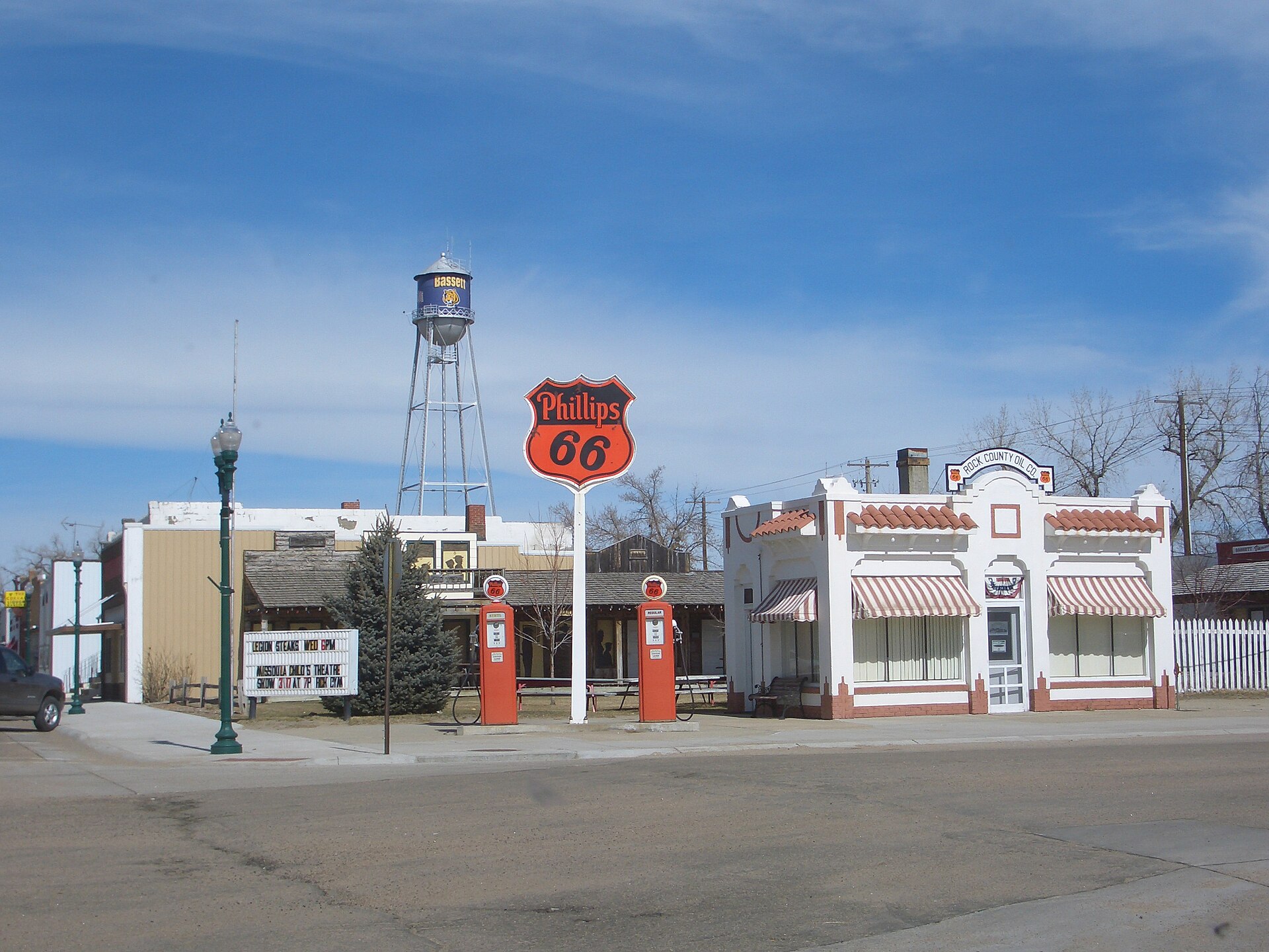 Phillips 66 station Bassett 